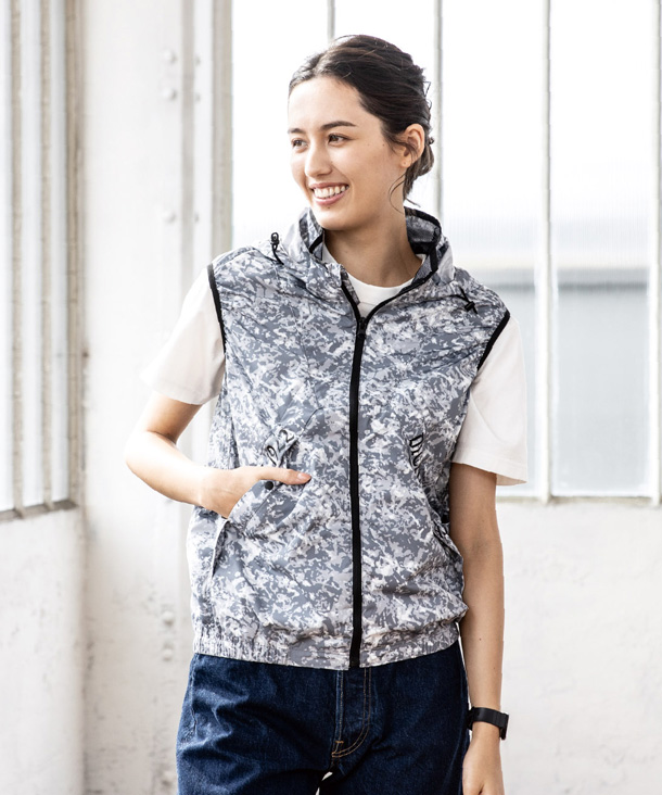 【Dickies】ディッキーズ 空調風神服・空調服 ベスト(サイドファン取り付け、チタン加工、フード付き) D-339