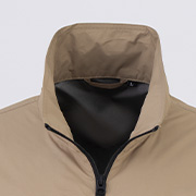 風が衿周り全体から抜けるノーマルカラー仕様