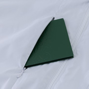 左胸ファスナーポケット