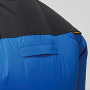 ランヤード取付口