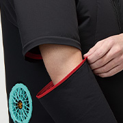 袖2WAYファスナー仕様