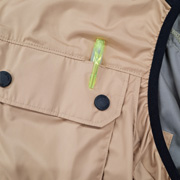 胸ペン差し